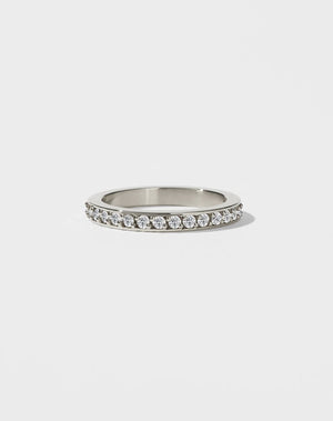 Glowing Eternity Band | 14ct White Gold