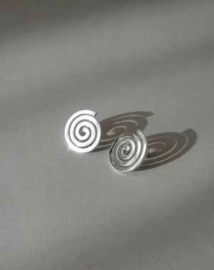 Spiral Earrings Medium | 23k Gold Plated